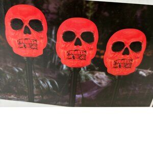 Red Skull Pathway Lights Halloween Decoration 6 Pack Outdoor LED 22x12x10